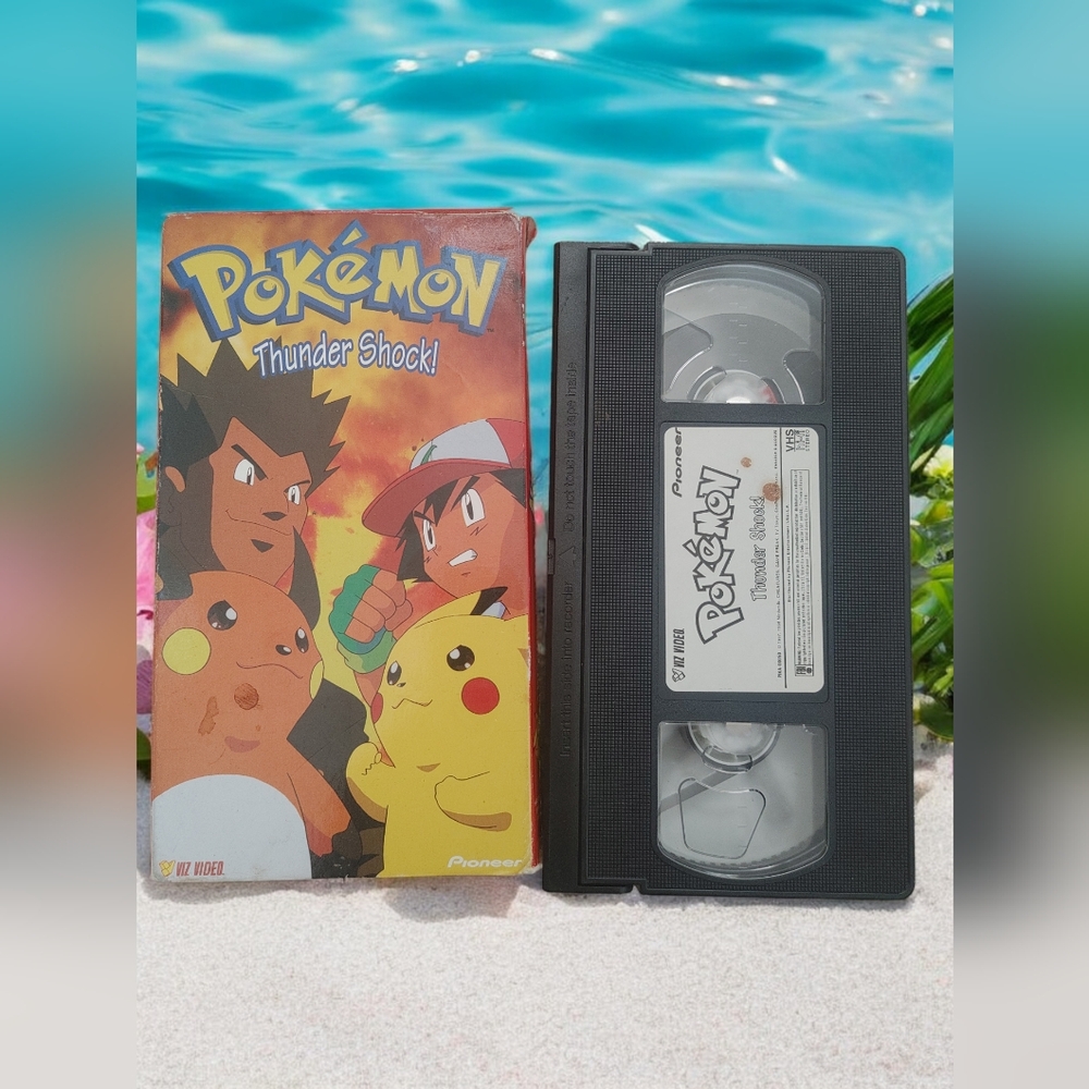 VHS Pokemon Thunder Shock pikachu vs raichu Movie vintage 1997